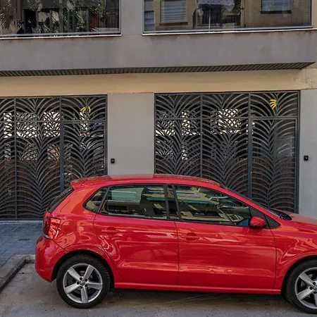 Exquisite With An Original Design Apartment *