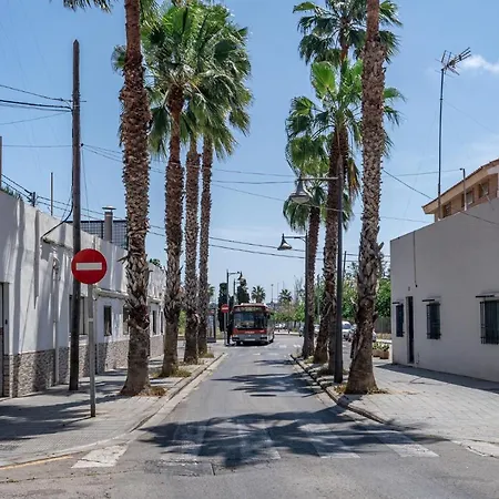 Exquisite With An Original Design Apartment *