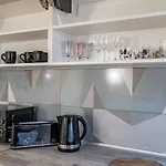 Exquisite With An Original Design Appartement