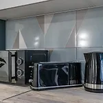 Exquisite With An Original Design Valenza