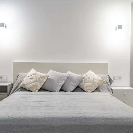 Exquisite With An Original Design Apartment Valencia