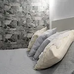 Exquisite With An Original Design Valenza
