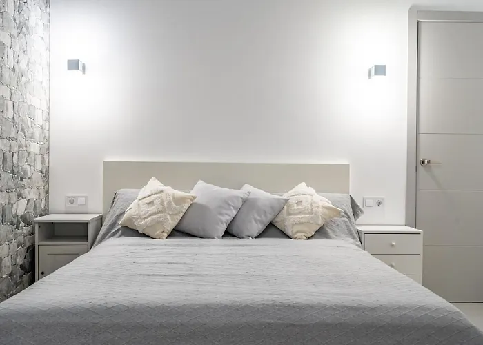 Exquisite With An Original Design Apartman Valencia