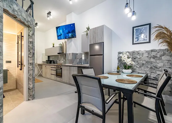 Apartman Exquisite With An Original Design *