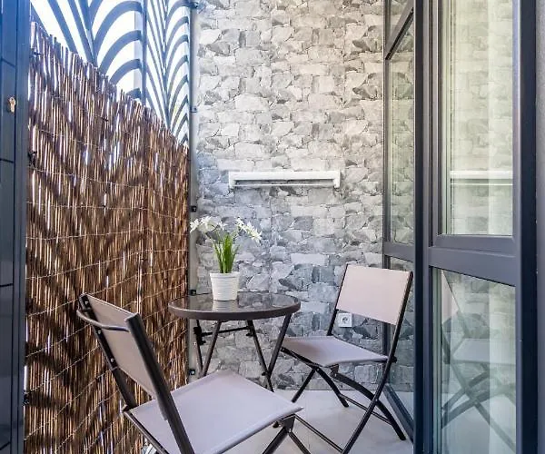 Apartman Exquisite With An Original Design Valencia